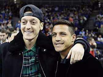 Wenger confirms Ozil and Sanch...