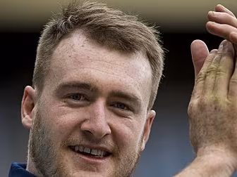 Stuart Hogg awarded 2017 Six N...