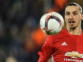 Zlatan Ibrahimovic hints he wi...