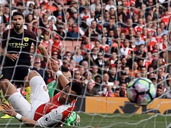 As it happened: Arsenal 2-2 Ma...