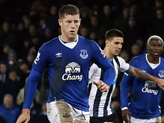 Everton's Ross Barkley pun...