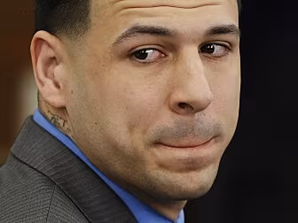 Aaron Hernandez dies by suicid...