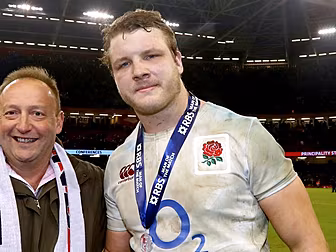 Wasps stunned by Joe Launchbur...