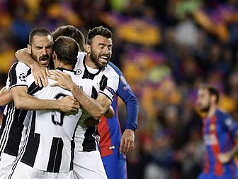 Juventus knock Barcelona out o...