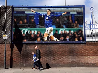 Why are Premier League clubs s...