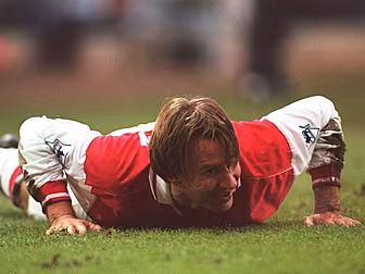 Paul Merson and Niall Quinn tr...