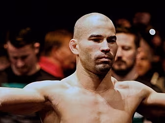 Artem Lobov asked for UFC rele...