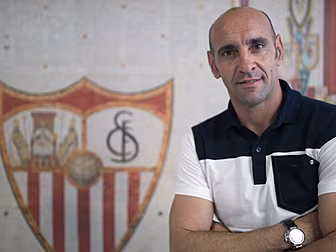 Roma secure major coup as Monc...