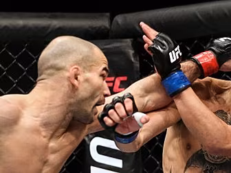 Artem Lobov calls out Dohoo Ch...