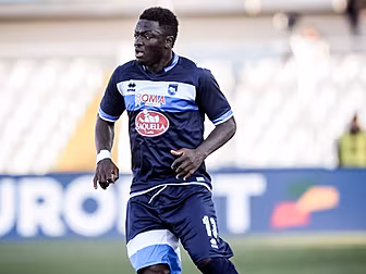 Muntari's highly controver...