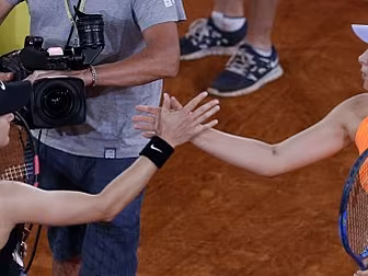 Eugenie Bouchard reveals there...