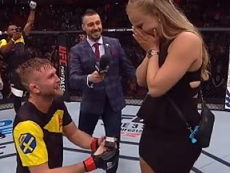 WATCH: Alexander Gustafsson pr...
