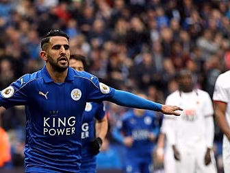 Riyad Mahrez asks to leave Lei...