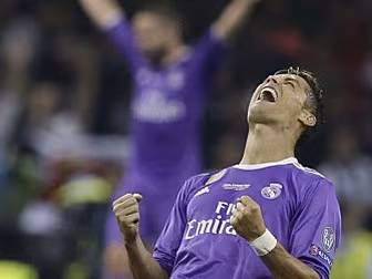 Cristiano Ronaldo double helps...