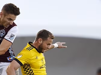 Kevin Doyle scores late in Col...