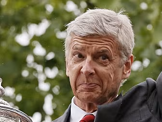 Two more years! Arsene Wenger&...
