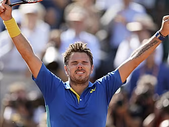Wawrinka beats Andy Murray in...