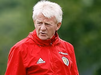 Strachan expecting players to...