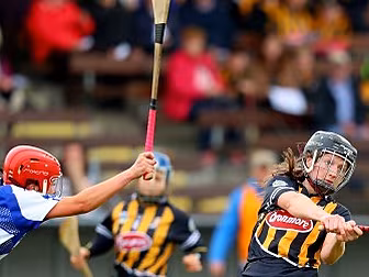 Champions Kilkenny cruise to o...