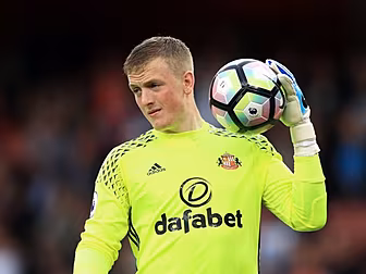 Jordan Pickford officially sig...