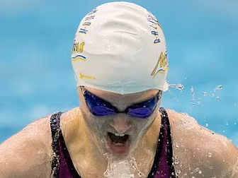 Mona McSharry wins gold at the...