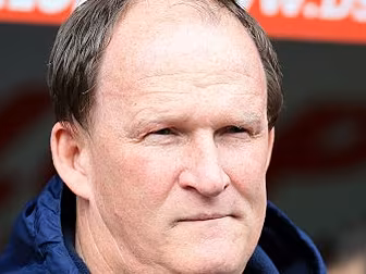 Sunderland appoint Simon Grays...