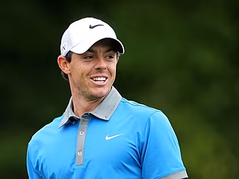 Rory McIlroy does ice bucket c...