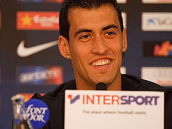 Busquets signs on for long hau...