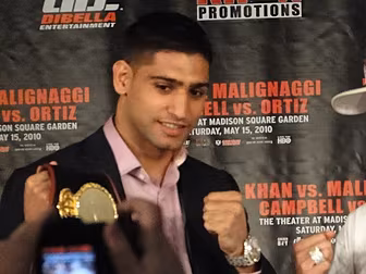 Amir Khan sets his sights on F...