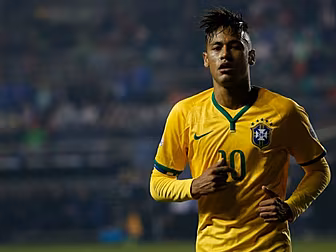 Neymar ruled out of Copa Ameri...