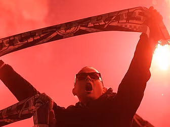 VIDEO: Schalke fans are gettin...