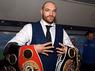 Tyson Fury tweets Jessica Enni...