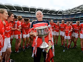 Eamon Ryan leaves Cork ladies...