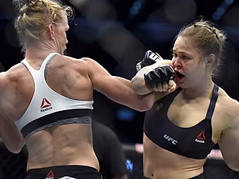 WATCH: Ronda Rousey issues cla...