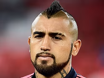 Arturo Vidal to sue German new...