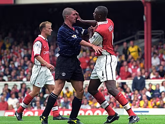Roy Keane pays touching tribut...
