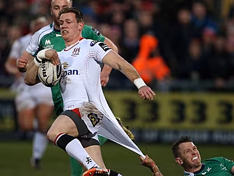 GALLERY: Ulster climb into pla...