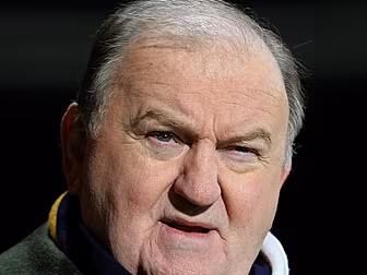 George Hook apologises for thr...