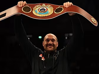 Tyson Fury brands Barry McGuig...