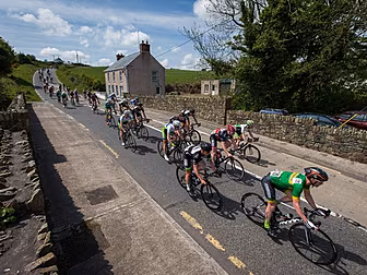 GALLERY: Aaron Gate powers to...