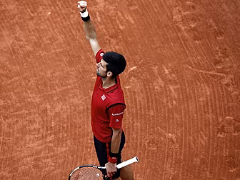 Novak Djokovic to play Andy Mu...