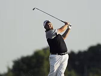 Shane Lowry becomes latest gol...