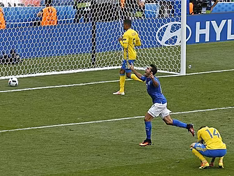 Italy book their spot in last...