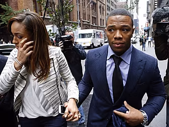 Ray Rice promises to donate en...