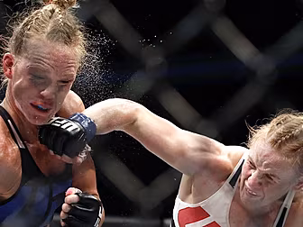 WATCH: Holly Holm stunned agai...