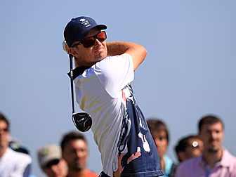 Justin Rose wins first gold me...