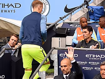 Pep Guardiola gives Joe Hart h...