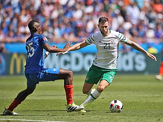 Newcastle agree fee with Ipswi...