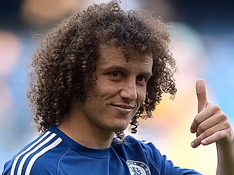 CONFIRMED: David Luiz agrees £...