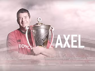 WATCH: Friends and team-mates...